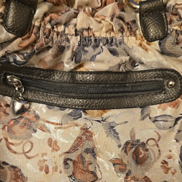 Wilsons Multicolor And Leather Trim Women's Bag - Picture 13 of 16